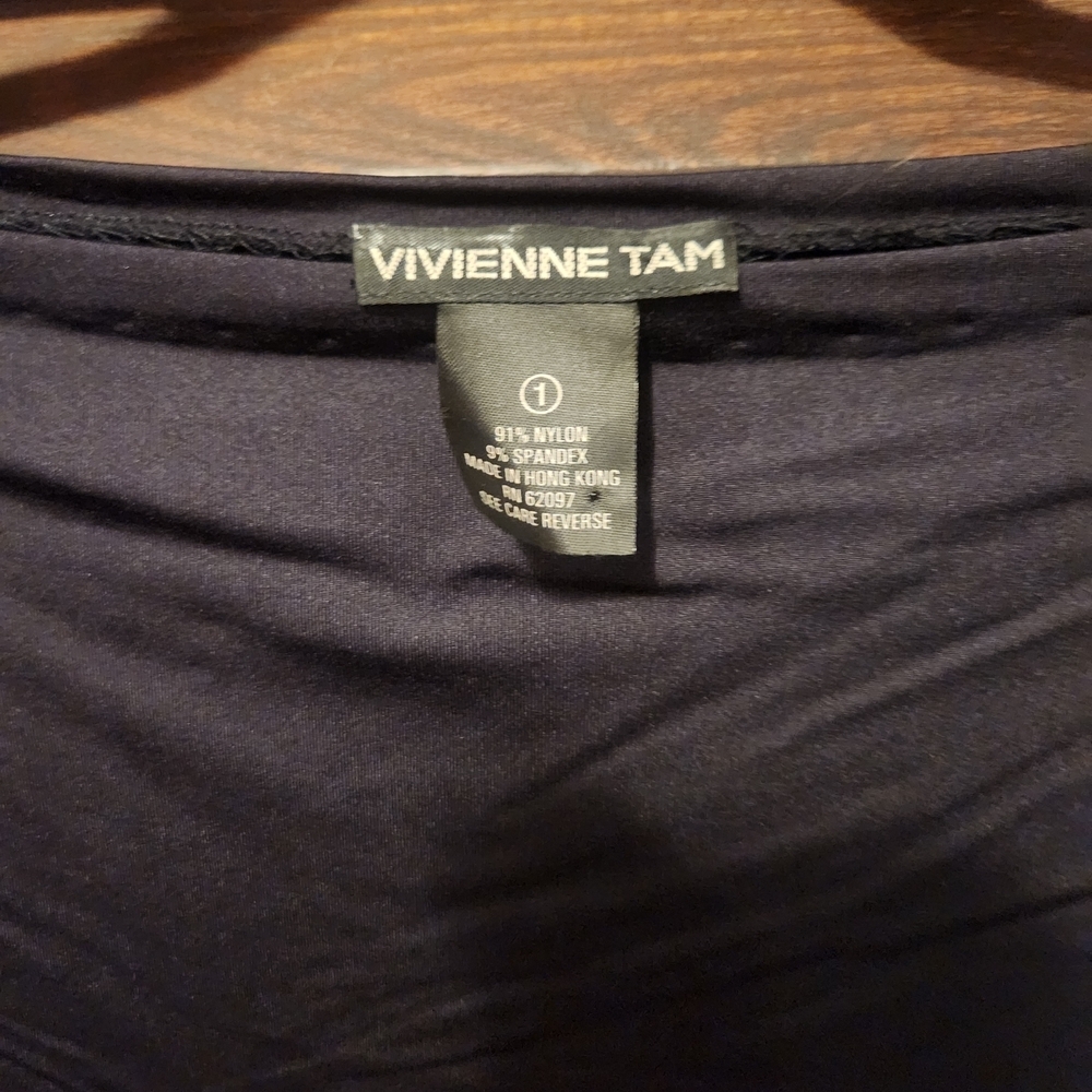 Vivienne Tam Black Short Sleeve Tee - Picture 2 of 4
